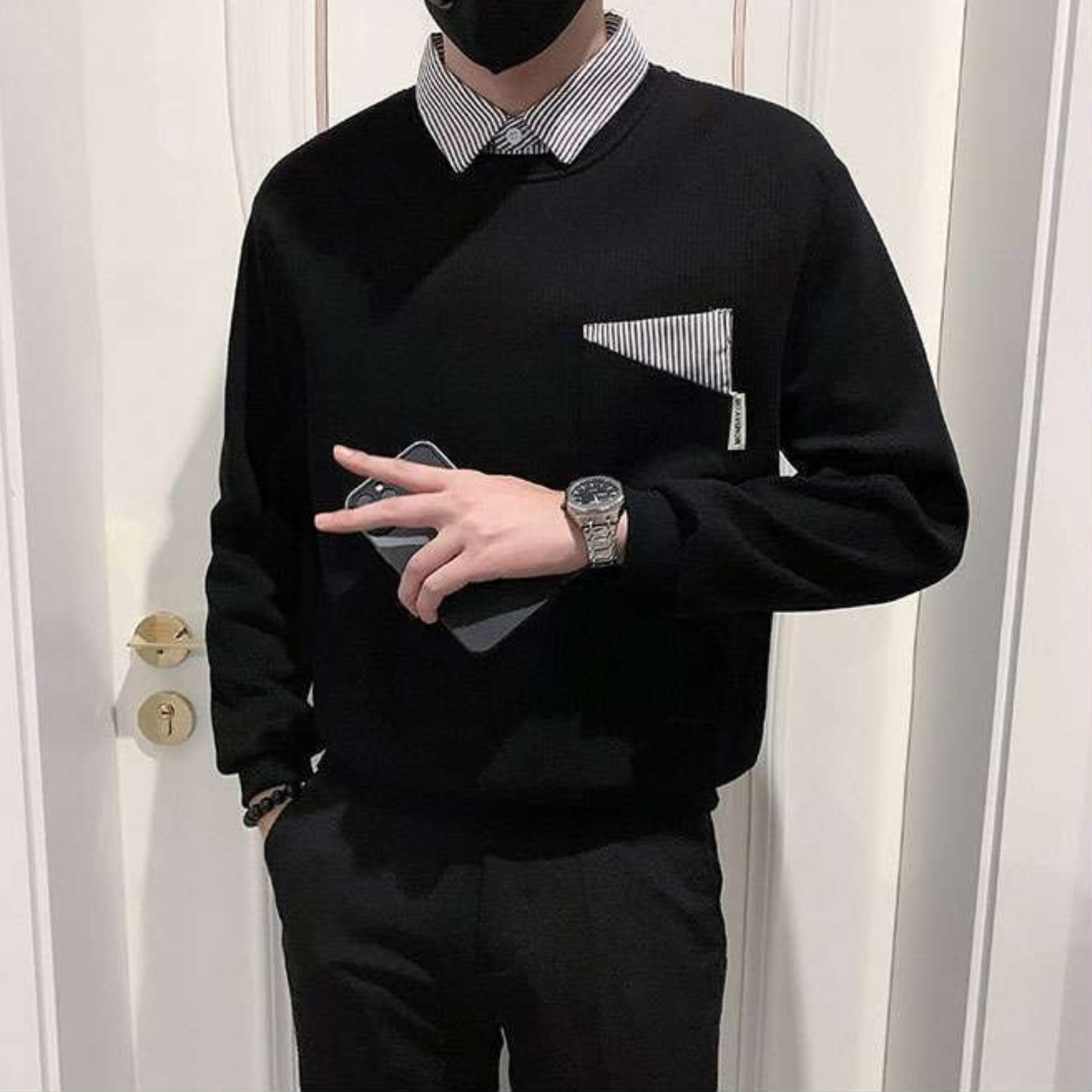 Urban Contrast Collar Sweatshirt – Dual Tone Edition