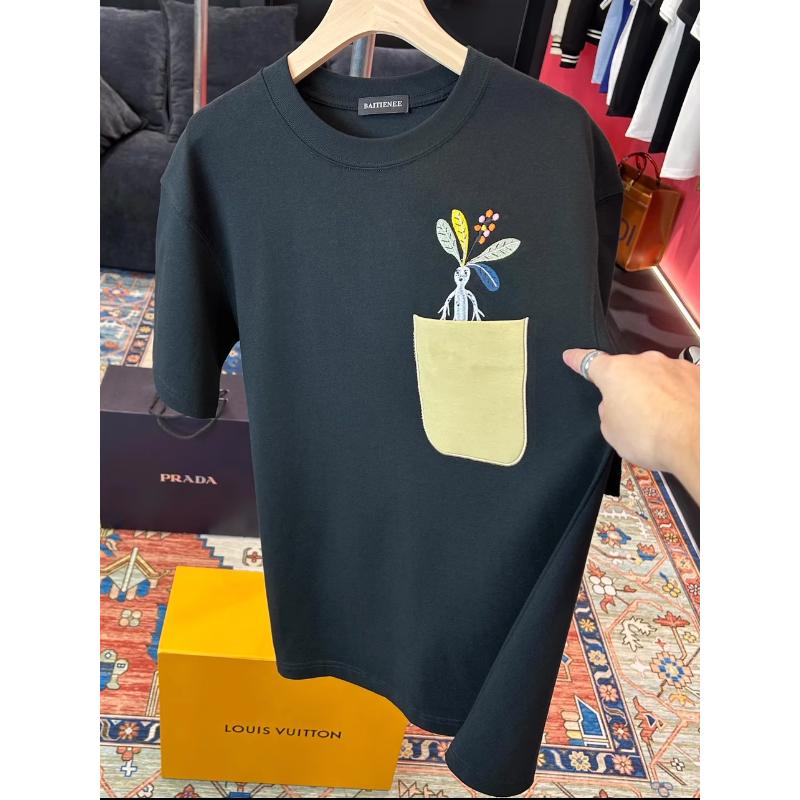 Trendy Embroidered Men’s Oversized T-Shirt– Round Neck, Pocket Design