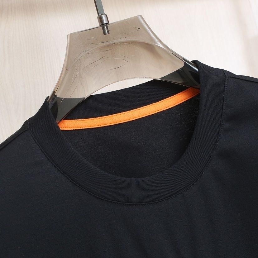 Horse Embroidery DTF Tee – Oversized Fit for Men