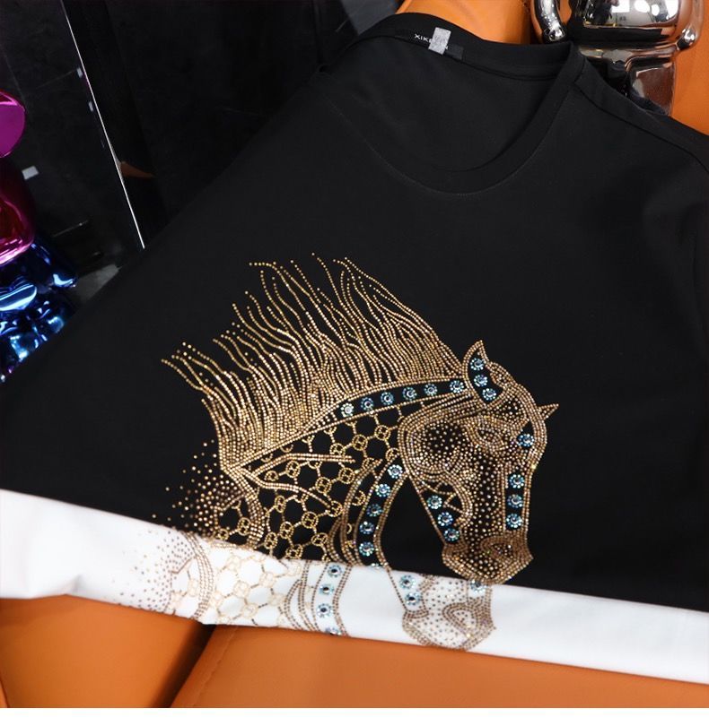 Diamond Horse Tee – Oversized Fit for Men