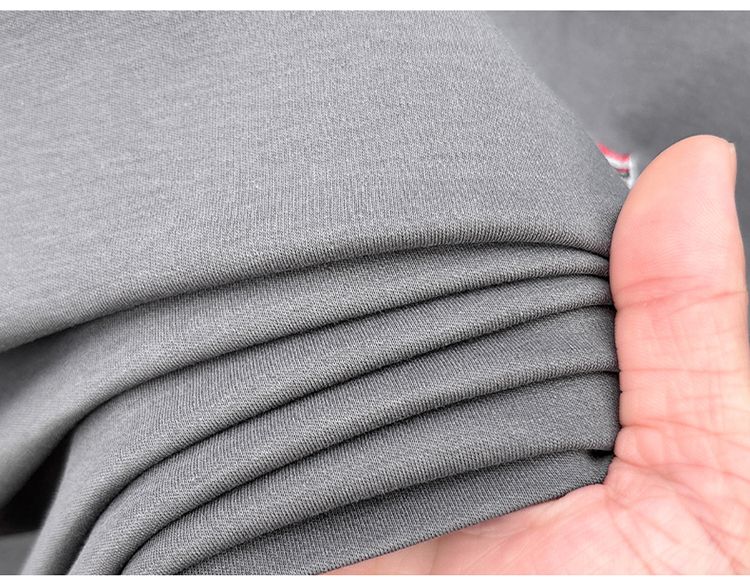 Flying Horse – Dynamic Minimal Design Tee  for Men