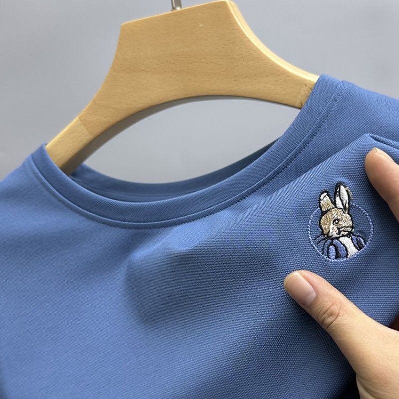 Round Rabbit Tee – Playful Minimal Design for Men