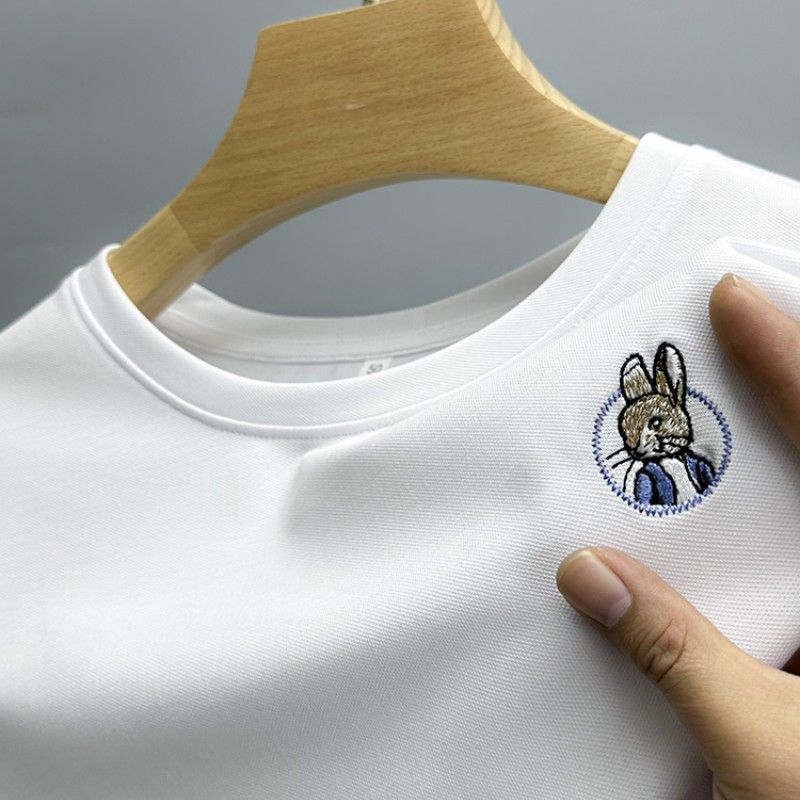 Round Rabbit Tee – Playful Minimal Design for Men